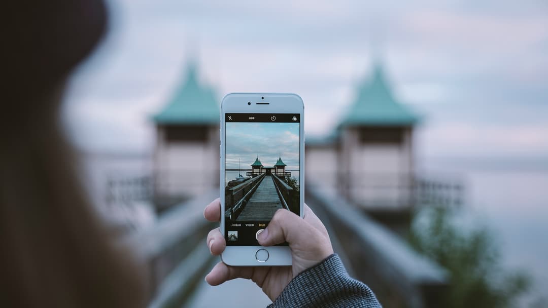 iOSのSafariブラウザにアップロードされたファイルを正しくリサイズする方法の検証